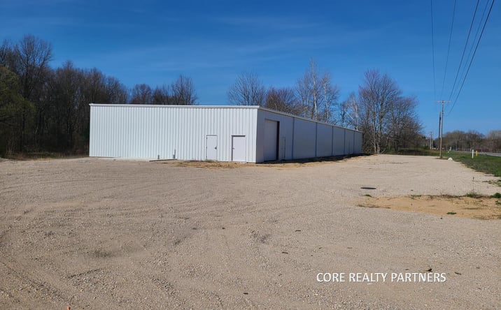 Pictures of Industrial property located at 3009 E Laketon Avenue, Muskegon, MI 49442 for lease - image #1