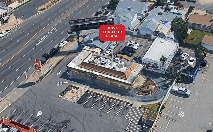 Pictures of Retail, Restaurant property located at 7545 Balboa Boulevard, Van Nuys, CA 91406 for lease - image #1