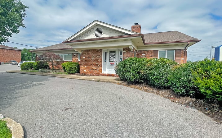 Pictures of Office property located at 5300 West Main Street, Belleville, IL 62226 for lease - image #1
