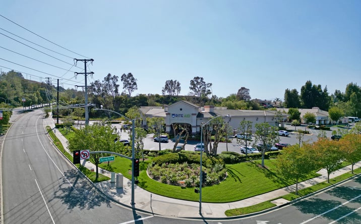 Pictures of Retail property located at 3941 Spring Road, Moorpark, CA 93021 for lease - image #1