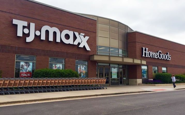 Pictures of Retail property located at NEC Route 60 & Route 83, Mundelein, IL 60060 for lease - image #1