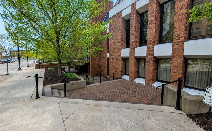 Pictures of Retail, Office property located at 100 South Park Place, Painesville, OH 44077 for lease - image #1