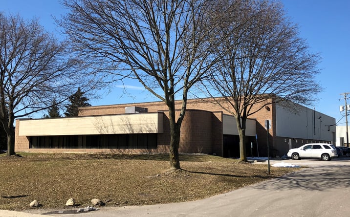 Pictures of Industrial property located at 2850 Commerce Drive, Rochester Hills, MI 48309 for lease - image #1