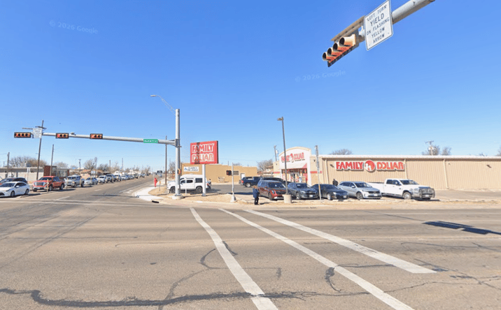 Pictures of Retail property located at 854 S HOBART ST, PAMPA, TX 79065 for lease - image #1