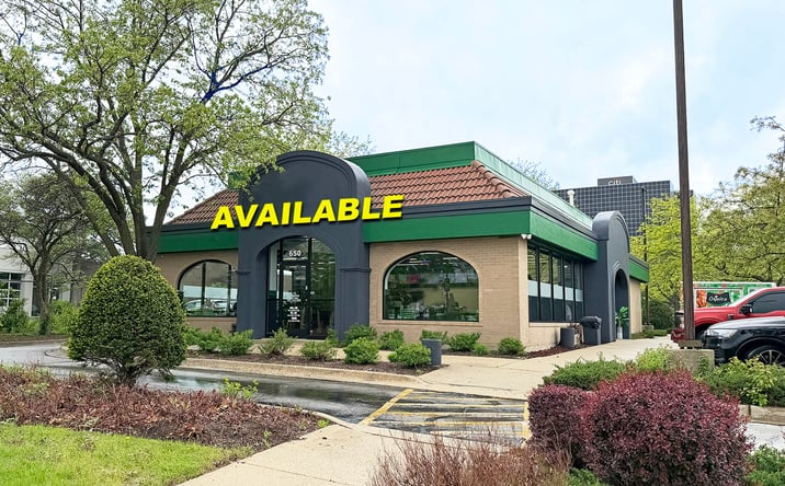 Pictures of Retail, Restaurant, Special Purpose property located at 650 Mall Drive, Schaumburg, IL 60173 for lease - image #1