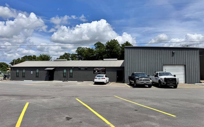 Pictures of Industrial property located at 1010 Contractors Circle C, Bossier City, LA 71111 for lease - image #1