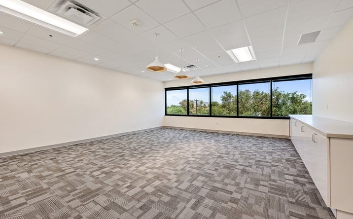 Pictures of Office property located at 3033 N 44th Street, Phoenix, AZ 85018 for lease - image #1