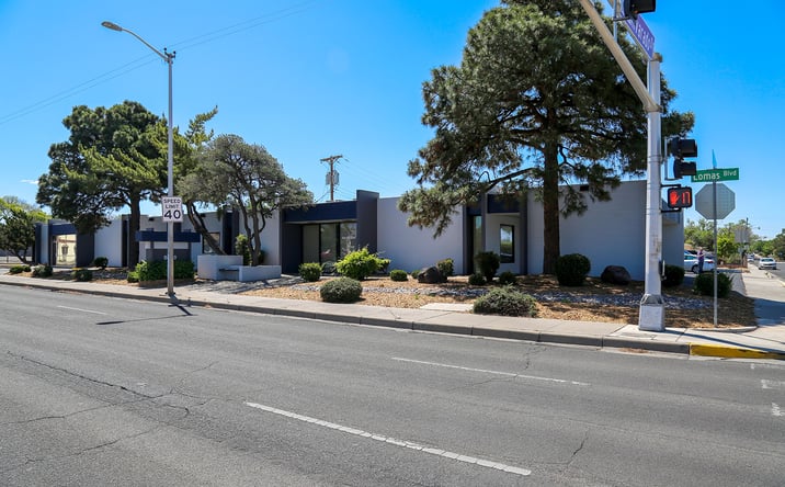 Pictures of Office property located at 5800-5810 Lomas Blvd NE, Albuquerque, NM 87110 for lease - image #1
