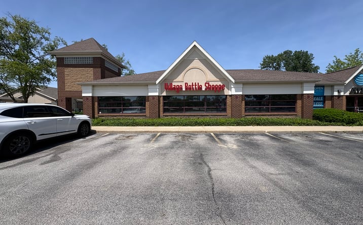 Pictures of Retail property located at 404 Sagamore Parkway West, West Lafayette, IN 47906 for lease - image #1
