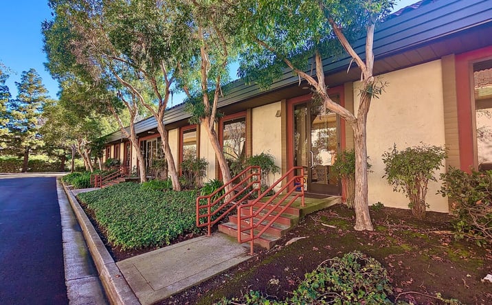Pictures of Retail, Office property located at 820-858 North Hillview Drive, Milpitas, CA 95035 for lease - image #1