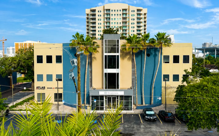 Pictures of Office property located at 22 S Links Ave, Sarasota, FL 34236 for lease - image #1