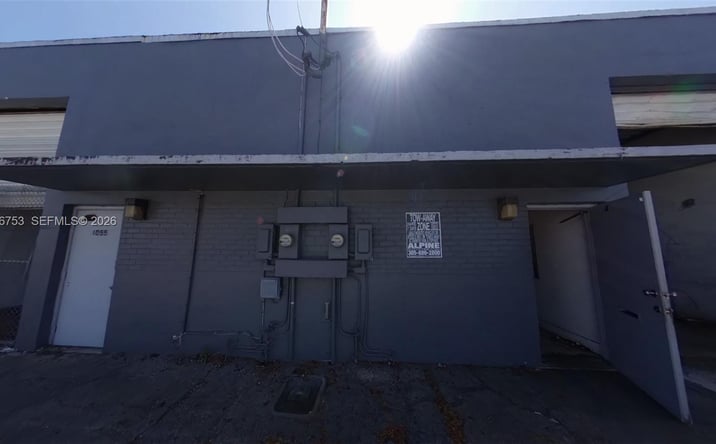 Pictures of Industrial property located at 1055 SE 9th Ct # 65 #1055-65, Hialeah, FL 33010 for lease - image #1