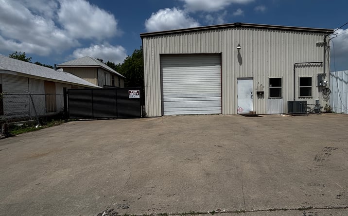 Pictures of Industrial property located at 323 S. Kealy Ave, Lewisville, TX 75057 for lease - image #1