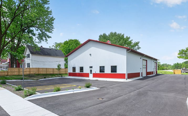 Pictures of Retail property located at 355 N Sacramento Street, Sycamore, IL 60178 for lease - image #1