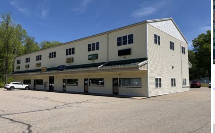 Pictures of Retail property located at 629 Calef Hwy, Epping, NH 03042 for lease - image #1