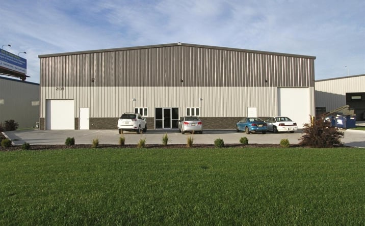 Pictures of Industrial property located at 2139 MAGNUM CIR, LINCOLN, NE 68522-1016 for lease - image #1