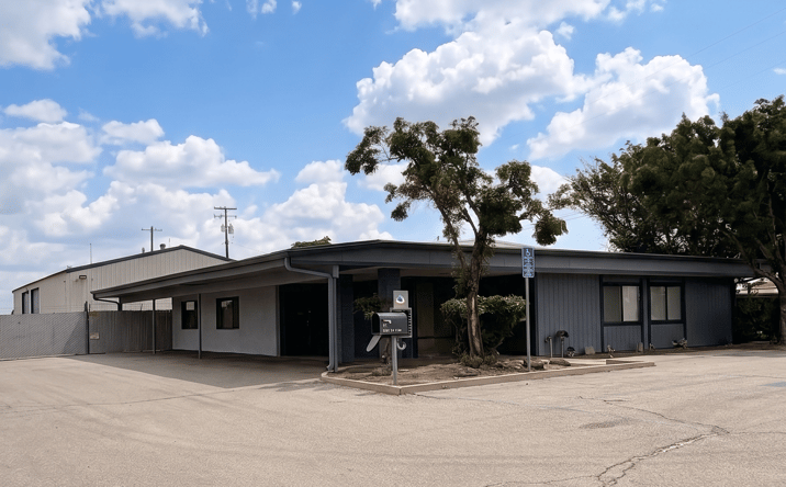 Pictures of Retail, Industrial, Land property located at 7700 Downing Ave, Bakersfield, CA 93308 for lease - image #1