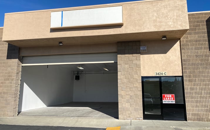 Pictures of Retail, Industrial property located at 3424 Sonoma Boulevard, Vallejo, CA 94590 for lease - image #1