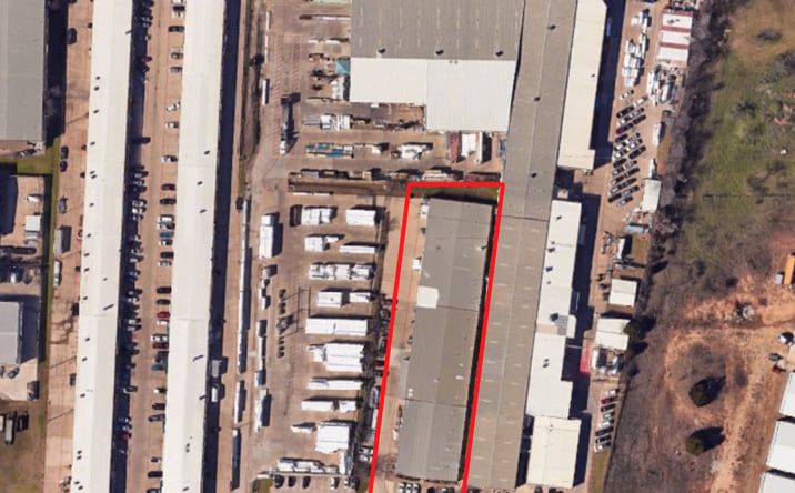 Pictures of Industrial property located at 1495 N Kealy Avenue, Lewisville, TX 75057 for lease - image #1