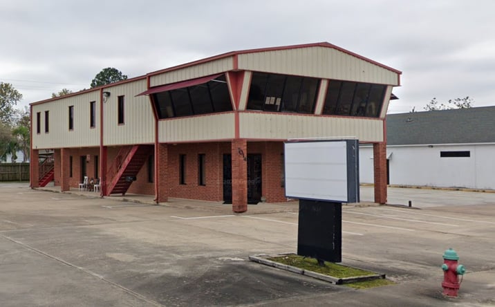 Pictures of Office property located at 7014 SPENCER HWY, PASADENA, TX 77505-1804 for lease - image #1