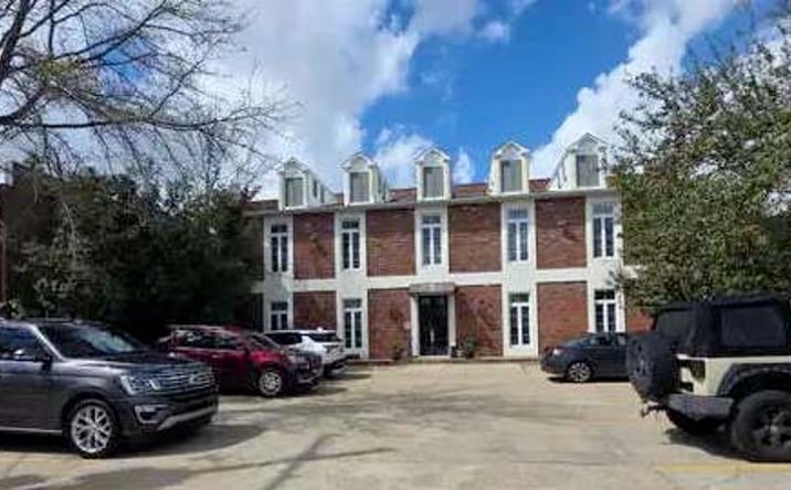 Pictures of Office property located at 2800 Hessmer Ave., Metairie, LA 70002 for lease - image #1