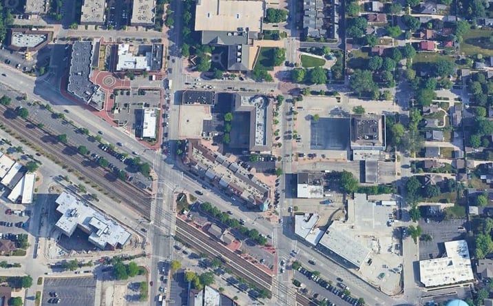 Pictures of Retail property located at 105-115 S Main St, Mount Prospect, IL 60056 for lease - image #1