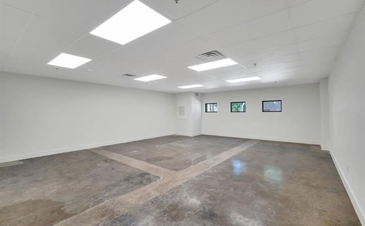Pictures of Retail, Office property located at 301 W Main Street Unit#156, Midlothian, TX 76065 for lease - image #1