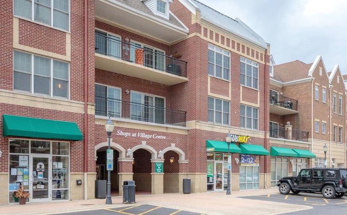 Pictures of Retail property located at 2-90 E Northwest Hwy, Mount Prospect, IL 60056 for lease - image #1
