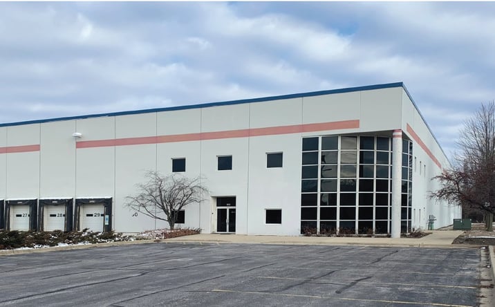 Pictures of Retail, Industrial property located at 102 Overland Drive, North Aurora, IL 60542 for lease - image #1