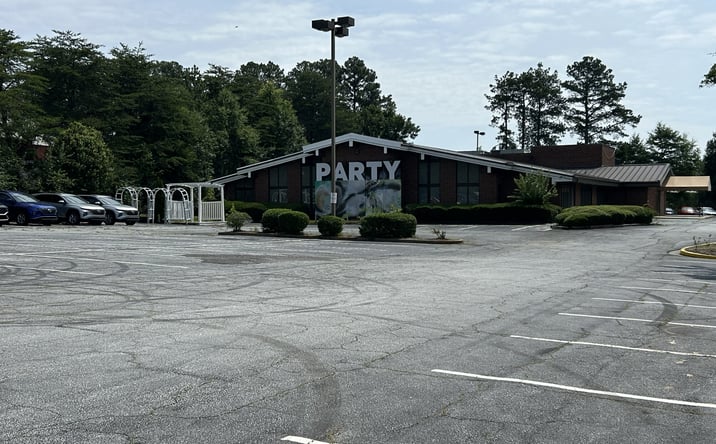 Pictures of Retail, Restaurant, Special Purpose property located at 3370 VENTURE PKWY, DULUTH, GA 30096-4719 for lease - image #1