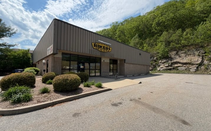 Pictures of Retail, Industrial property located at 427 Winsted Road, Torrington, CT 06790 for lease - image #1