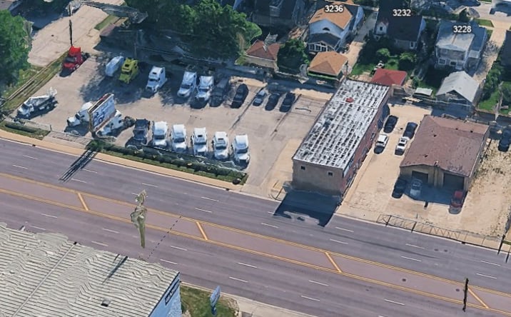 Pictures of Retail, Office, Industrial property located at 3231 North Mannheim Road, Franklin Park, IL 60131 for lease - image #1