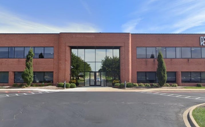 Pictures of Office property located at 3200 ROBBINS Road, Springfield, IL 62704 for lease - image #1