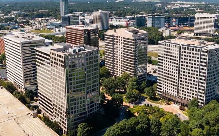 Pictures of Retail property located at 100 Galleria Pkwy SE, Atlanta, GA 30339 for lease - image #1
