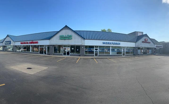 Pictures of Retail property located at 1717 28th St SW, Wyoming, MI 49519 for lease - image #1
