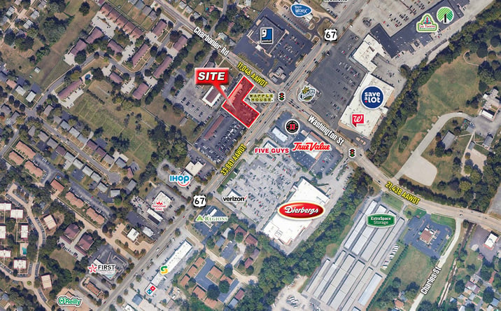Pictures of Retail, Land, Restaurant property located at 365 N Highway 67, Florissant, MO 63031 for lease - image #1