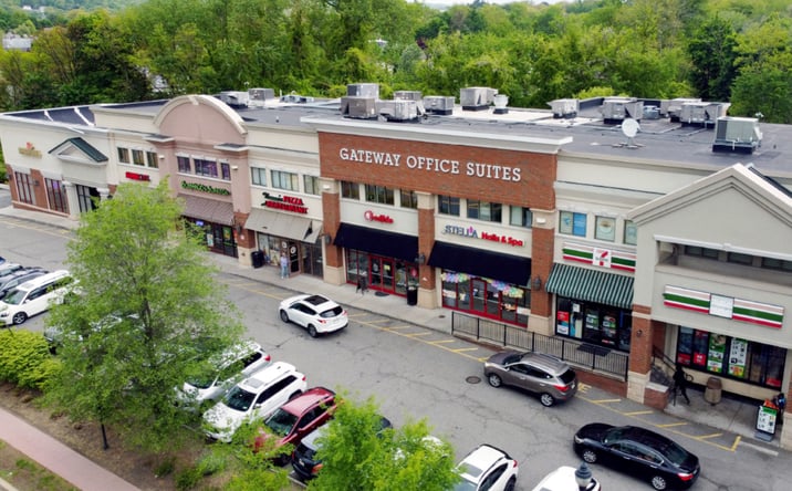 Pictures of Retail property located at 3 Franklin Turnpike, Mahwah, NJ 07430 for lease - image #1