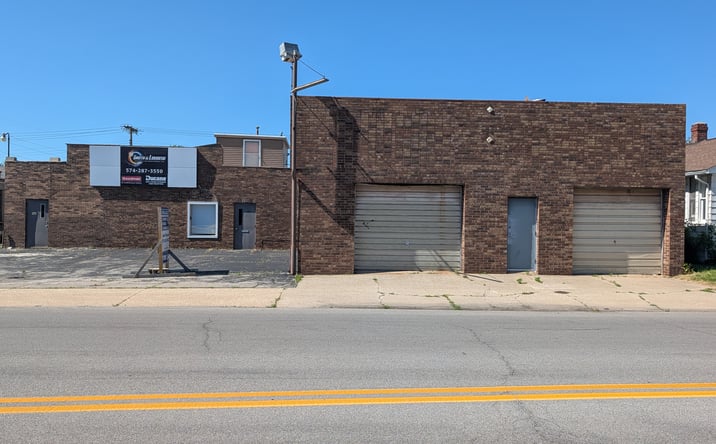 Pictures of Industrial property located at 1222 W EIGHTH ST, MISHAWAKA, IN 46544-4839 for lease - image #1