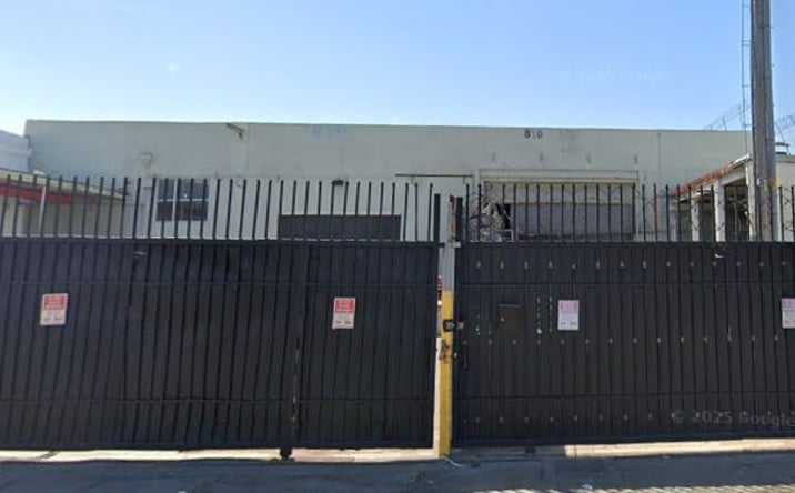 Pictures of Industrial property located at 812 E 59th St, Los Angeles, CA 90001 for lease - image #1