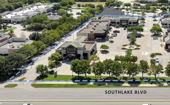 Pictures of Retail property located at 601-641 E Southlake Boulevard, Southlake, TX 76092 for lease - image #1