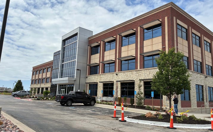 Pictures of Office property located at 22701 West 68th Terrace, Shawnee, KS 66226 for lease - image #1