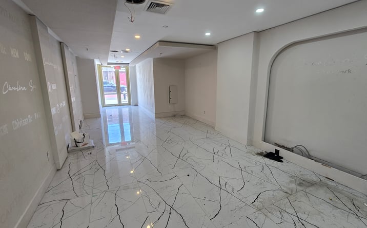 Pictures of Retail property located at 3088 21ST ST, LONG ISLAND CITY, NY 11102 for lease - image #1