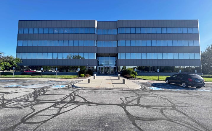 Pictures of Office property located at 5420 W Southern Ave, Indianapolis, IN 46241 for lease - image #1