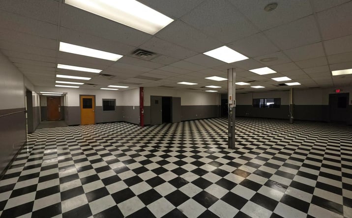 Pictures of Industrial, Office property located at 1635 Coining Dr, Toledo, OH 43612 for lease - image #1