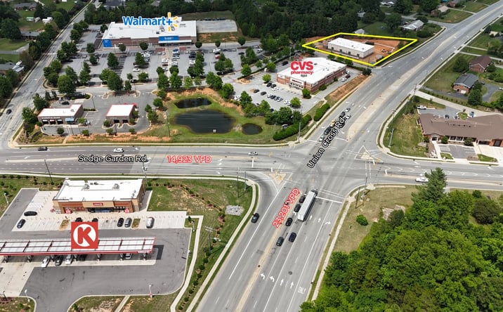 Pictures of Retail, Restaurant property located at 1388 Union Cross Road, Kernersville, NC 27284 for lease - image #1
