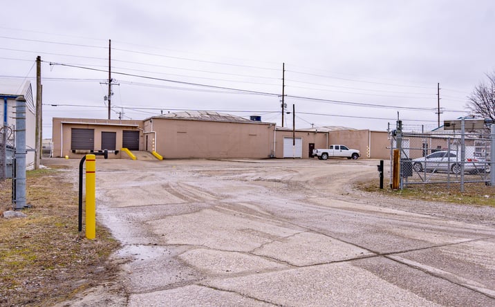 Pictures of Retail, Industrial property located at 1180 E Diamond Avenue, Evansville, IN 47725 for lease - image #1