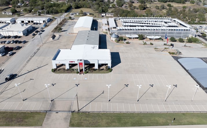 Pictures of Retail, Industrial property located at 3015 A Fort Worth Hwy, Hudson Oaks, TX 76087 for lease - image #1