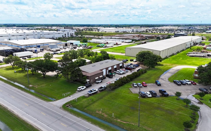 Pictures of Industrial property located at 27921 HWY BLVD, KATY, TX 77494-1021 for lease - image #1