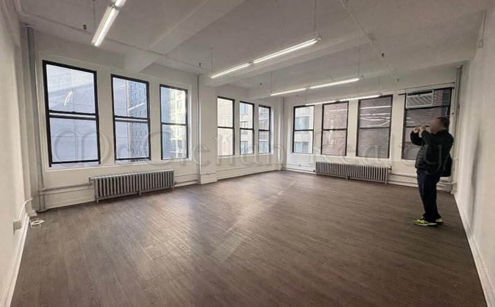 Pictures of Office property located at West 38th Street, New York, NY 10018 for lease - image #1