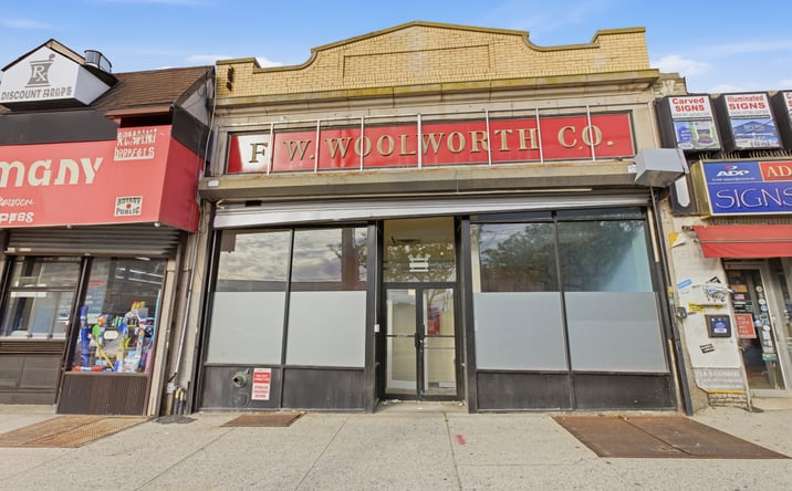 Pictures of Retail, Industrial, Restaurant property located at 192 BEACH 116TH ST, FAR ROCKAWAY, NY 11694 for lease - image #1